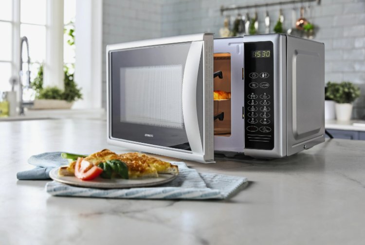 The Best Microwaves for Small Kitchens and Apartments