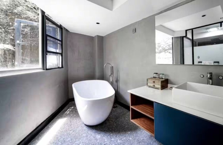 The Best Paint for Bathroom Ceilings: A Guide to Moisture-Resistant Options