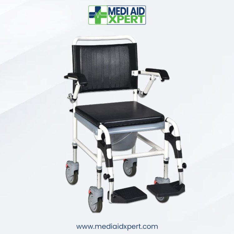 Benefits of Using a Shower Commode Wheelchair Daily