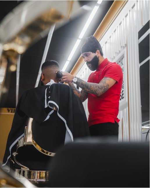 Barber Surrey – Get the Perfect Cut at Lifestyle Hair Studio