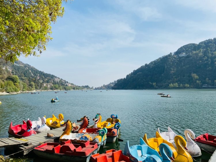 Winter Wonderland: Best Nainital Tour Packages for Snow Lovers