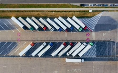 How to Use Wakelet for Content Curation, Visual Bookmarking, and Classroom Collaboration