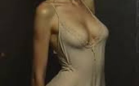 Meet a NSFW Girlfriend That Wants You Horny Always