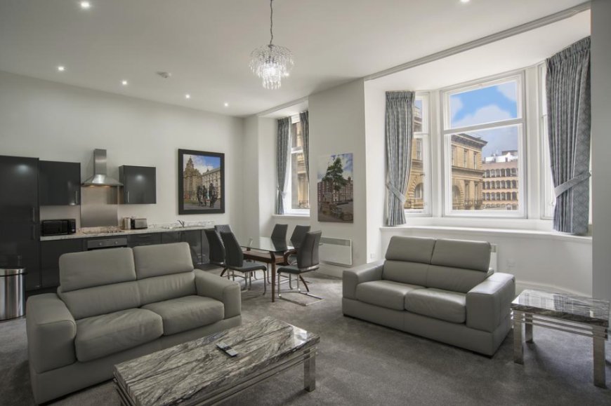 Short Term Rentals in Liverpool with Free Parking