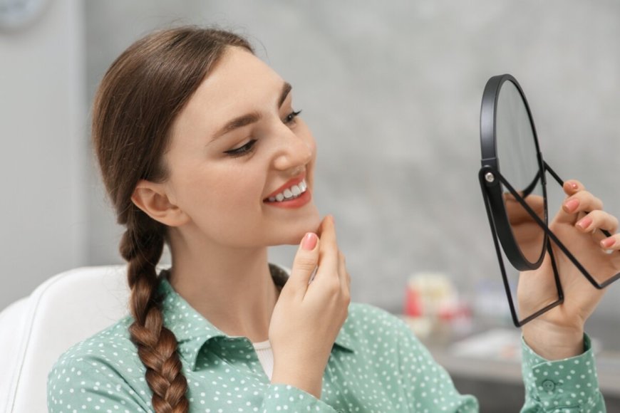 Porcelain Veneers: A Natural Way to Perfect Your Teeth