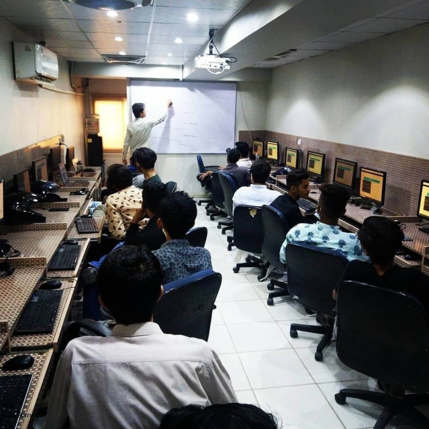 Best Computer Institute in Karachi | Amazon Institute Training