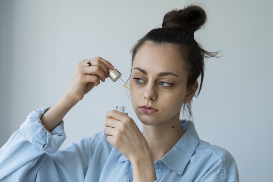 Is Phenoxyethanol Safe for Sensitive Skin? Dermatologist Insights