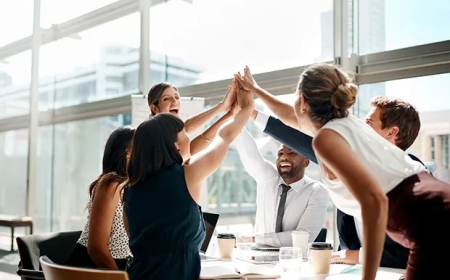 Builds Homes Trust Surveillance in Naples, FL?