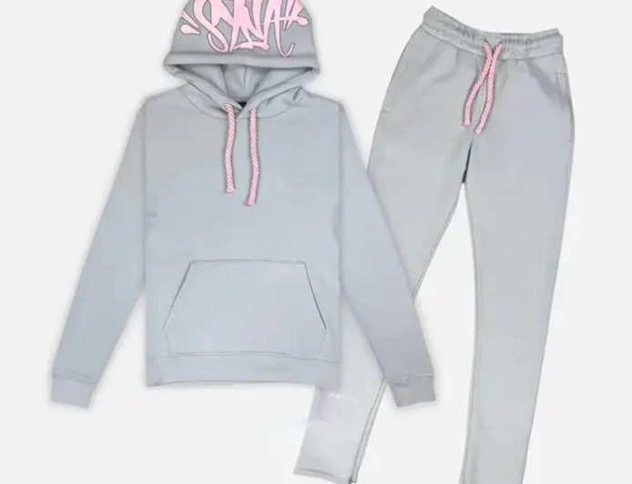 Syna World Clothing: A Modern Fusion of Urban Fashion and Culture