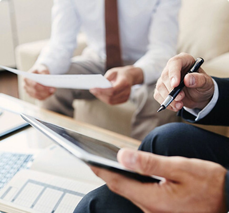 Top Debt Consolidation Experts in Toronto – Reduce Your Monthly Payments Today
