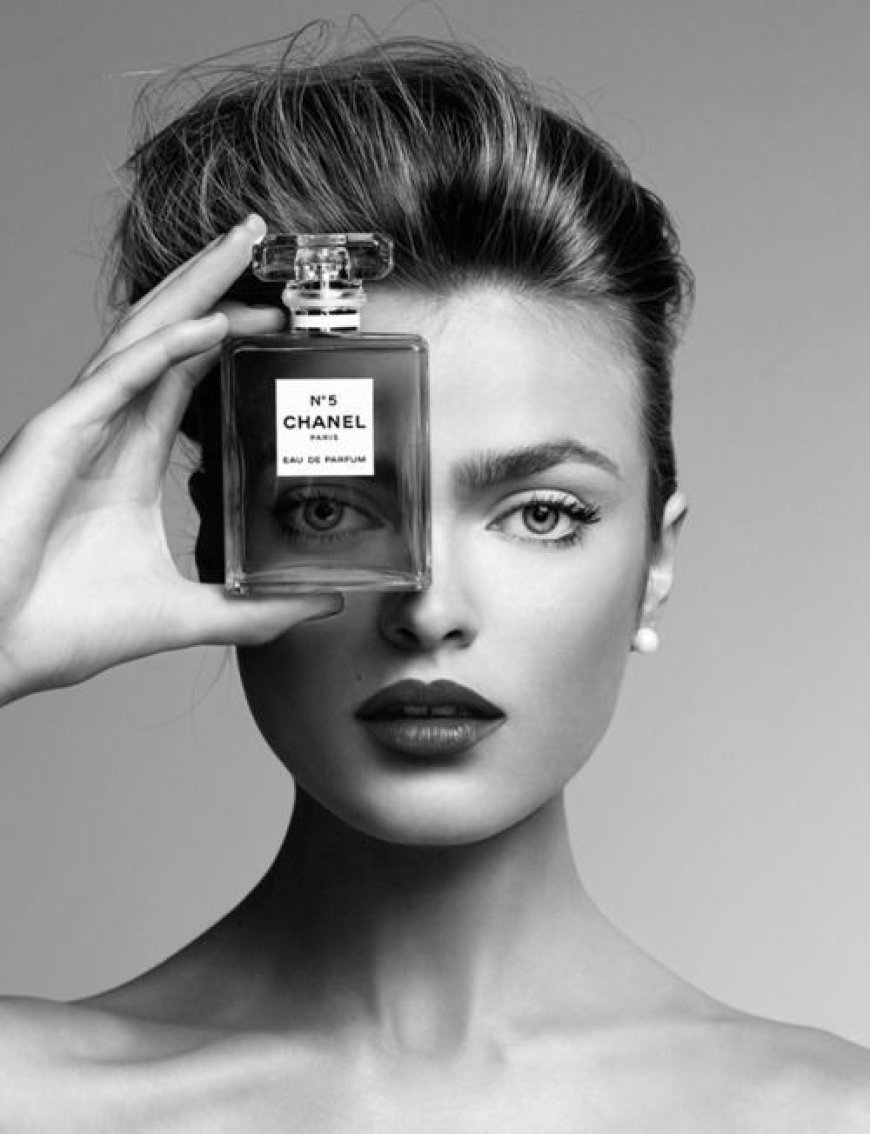 Womens Perfumes Layering Guide: Build Your Ultimate Signature Scent