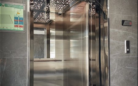 10 Key Factors to Check Before Hiring Elevator Maintenance Services