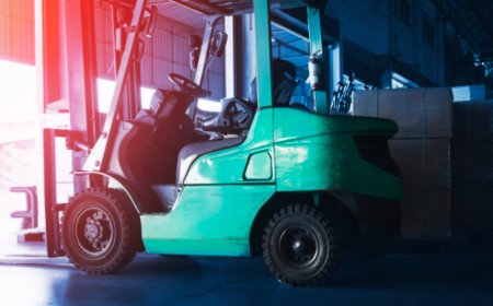 Complete Guide to Forklift Service in Sydney: Hire, Sale & Rental Explained