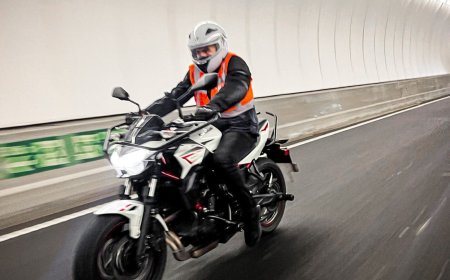 Ontdek verborgen details over Motorrijschool Delft