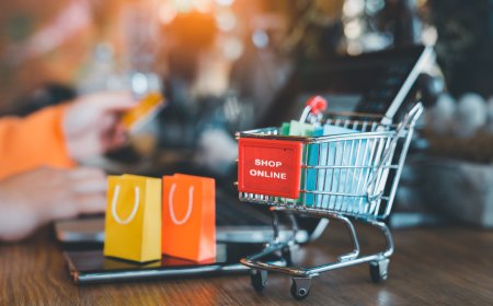 How Grocery App Development Helps Local Stores Compete Online