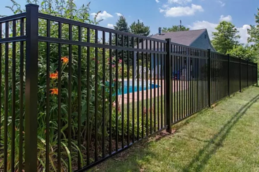 Powerful and Fancy Fencing to Your Florida Property