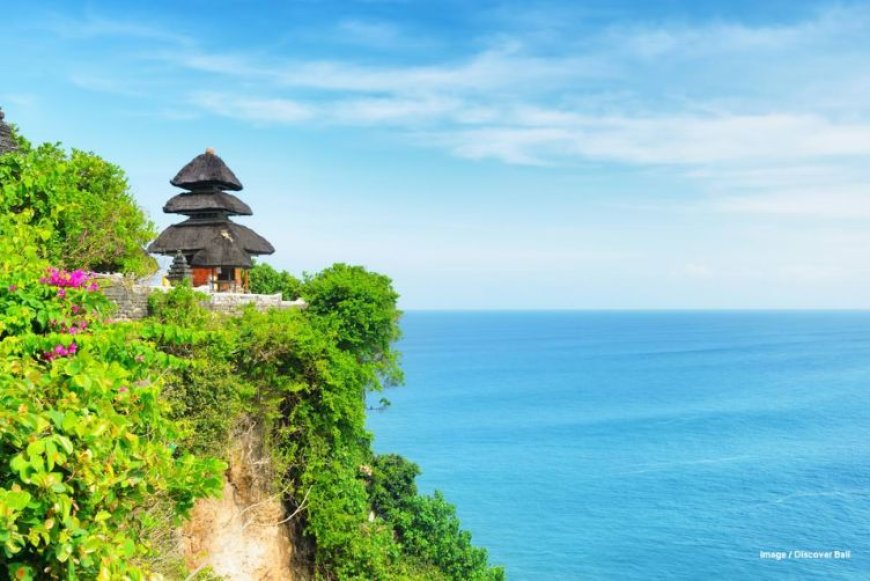 Uluwatu Temple – The Clifftop Marvel