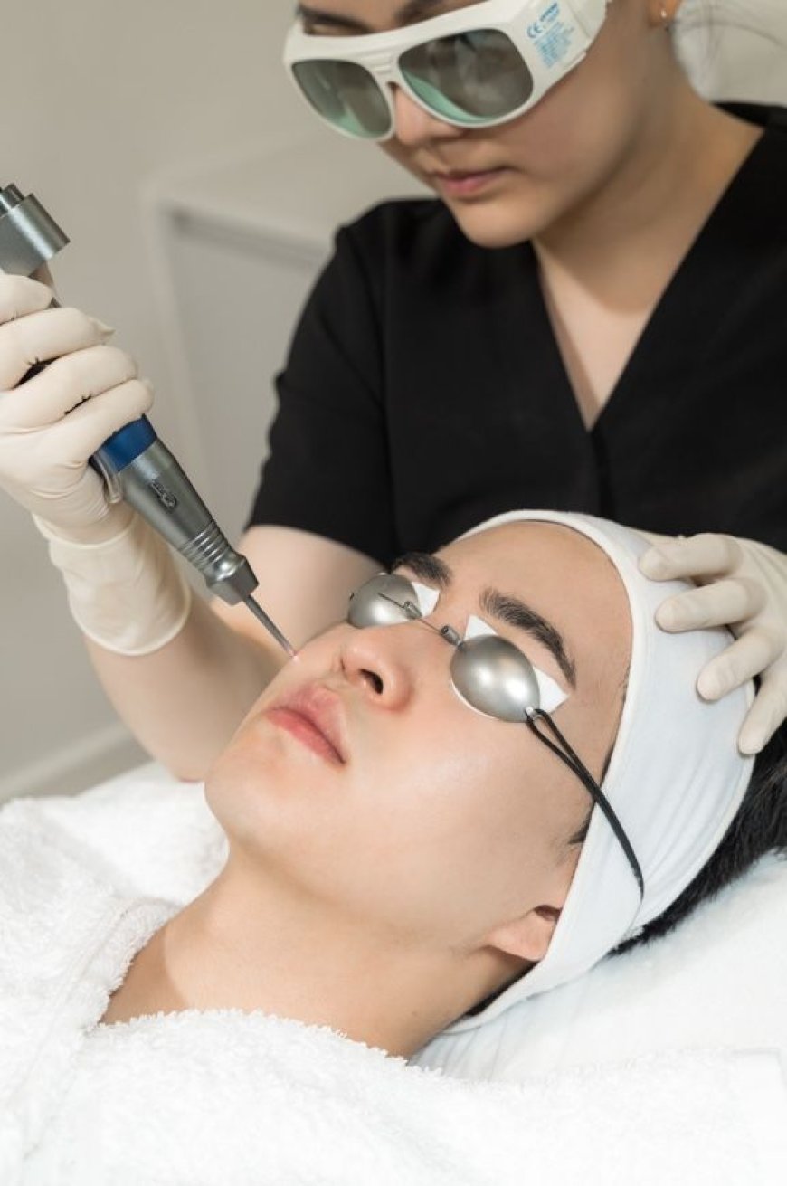 How Safe Is Fractional CO₂ Laser Treatment for Long-Term Results?