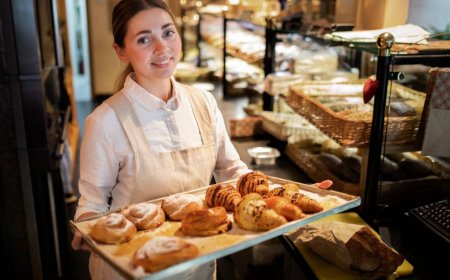 Why Is Kosher Bakery Brooklyn The First Choice For Dessert Lovers?