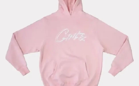 The Rise of the Corteiz Hoodie: A Streetwear Icon Rewriting the Rules