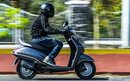 The Best Way to Explore the Pink City: Rent a Bike or Scooty