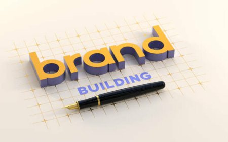 How Strong Brand Identity Improves Trust, Conversions, and Online Visibility