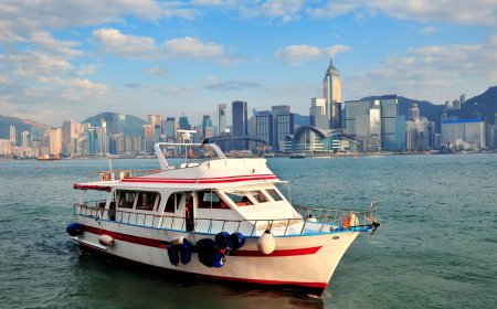 What Makes a Birthday Party Boat Rental So Special?