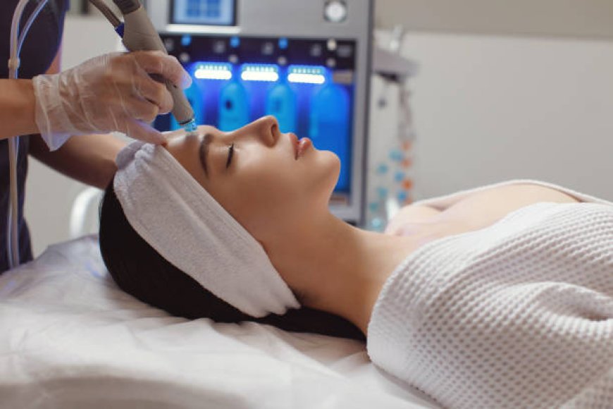 Maximizing Hydrafacial with Lifestyle Skincare Habits