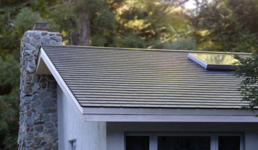 A Homeowner’s Guide to Solar Roofing Costs and Energy Integration