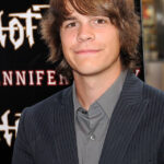 Johnny Simmons